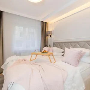 Shortstaypoland Sielecka Apartament